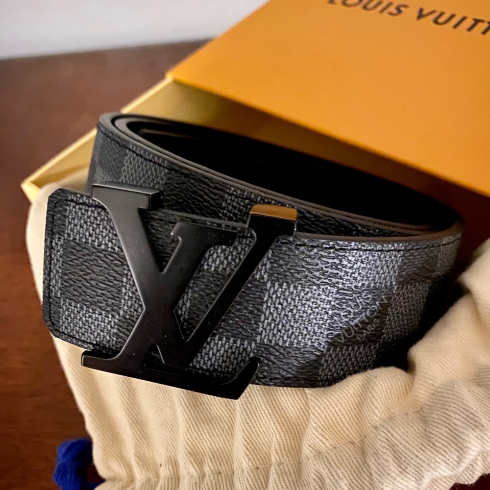 Louis Vuitton Men’s Danier Belt, Graphite